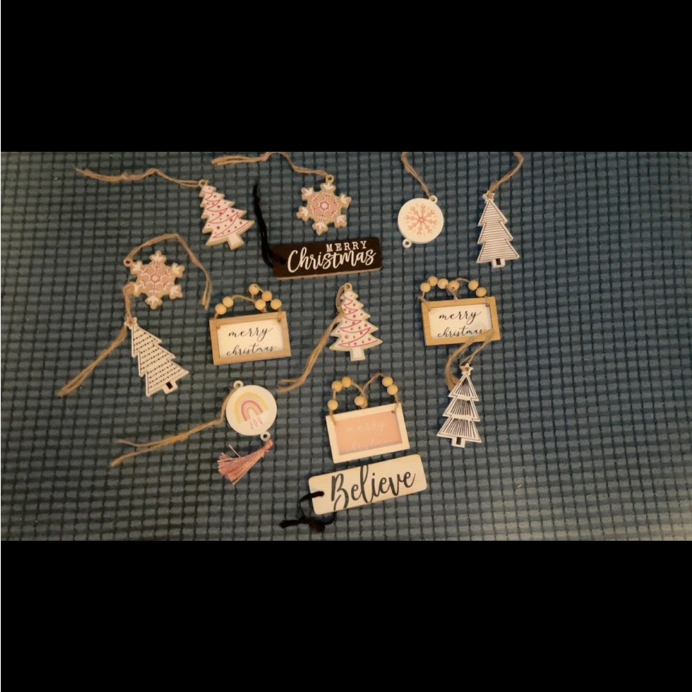 Lot of 14 Xmas Tree Ornaments